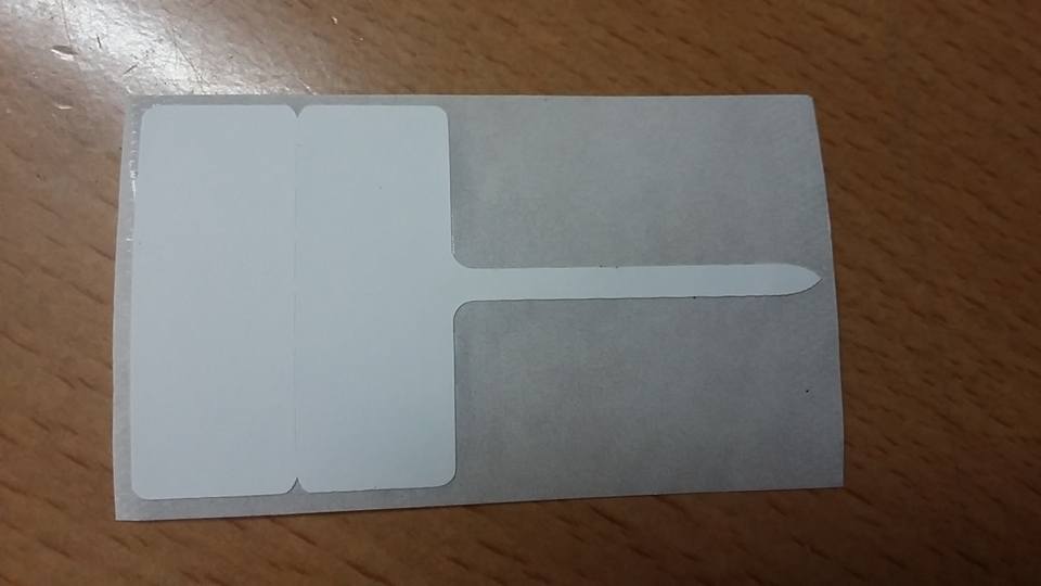 Tem kính Thái Lan bóng